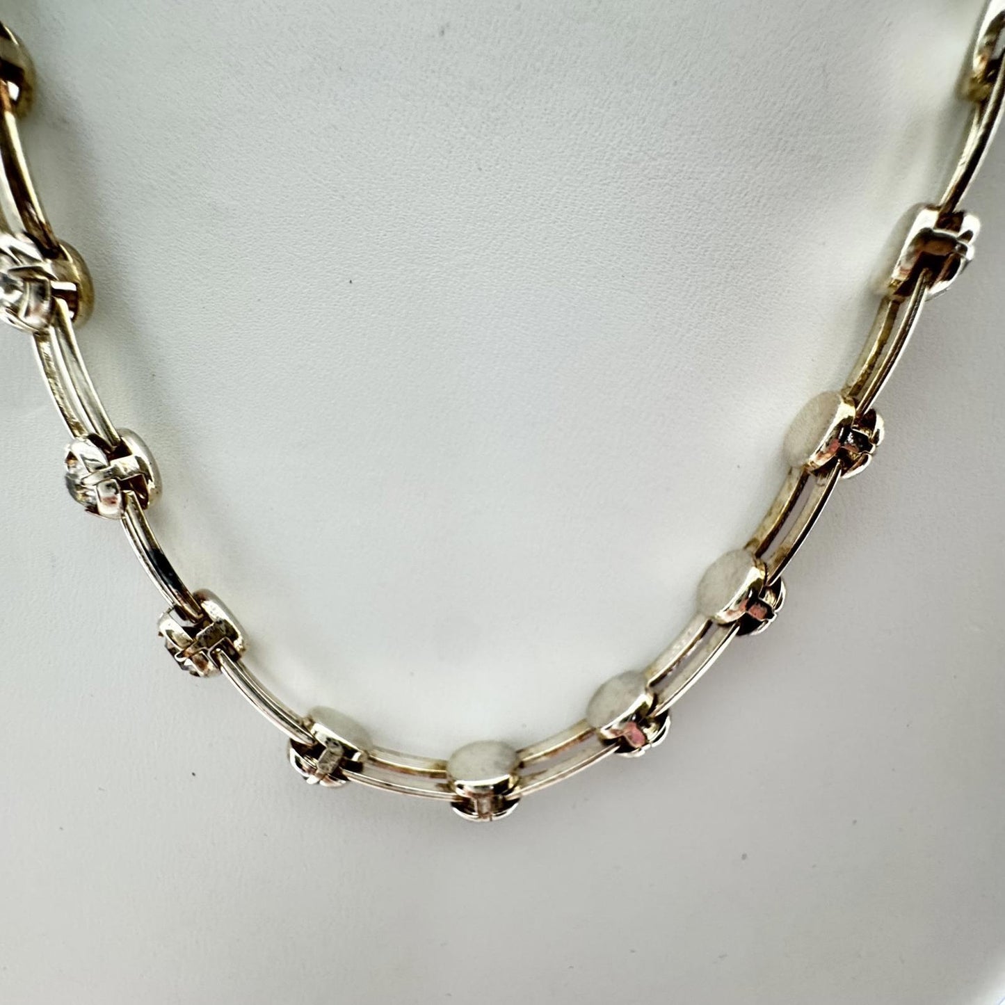 Vintage Silver-Tone Rhinestone Bar Link Necklace – Art Deco-Inspired Design