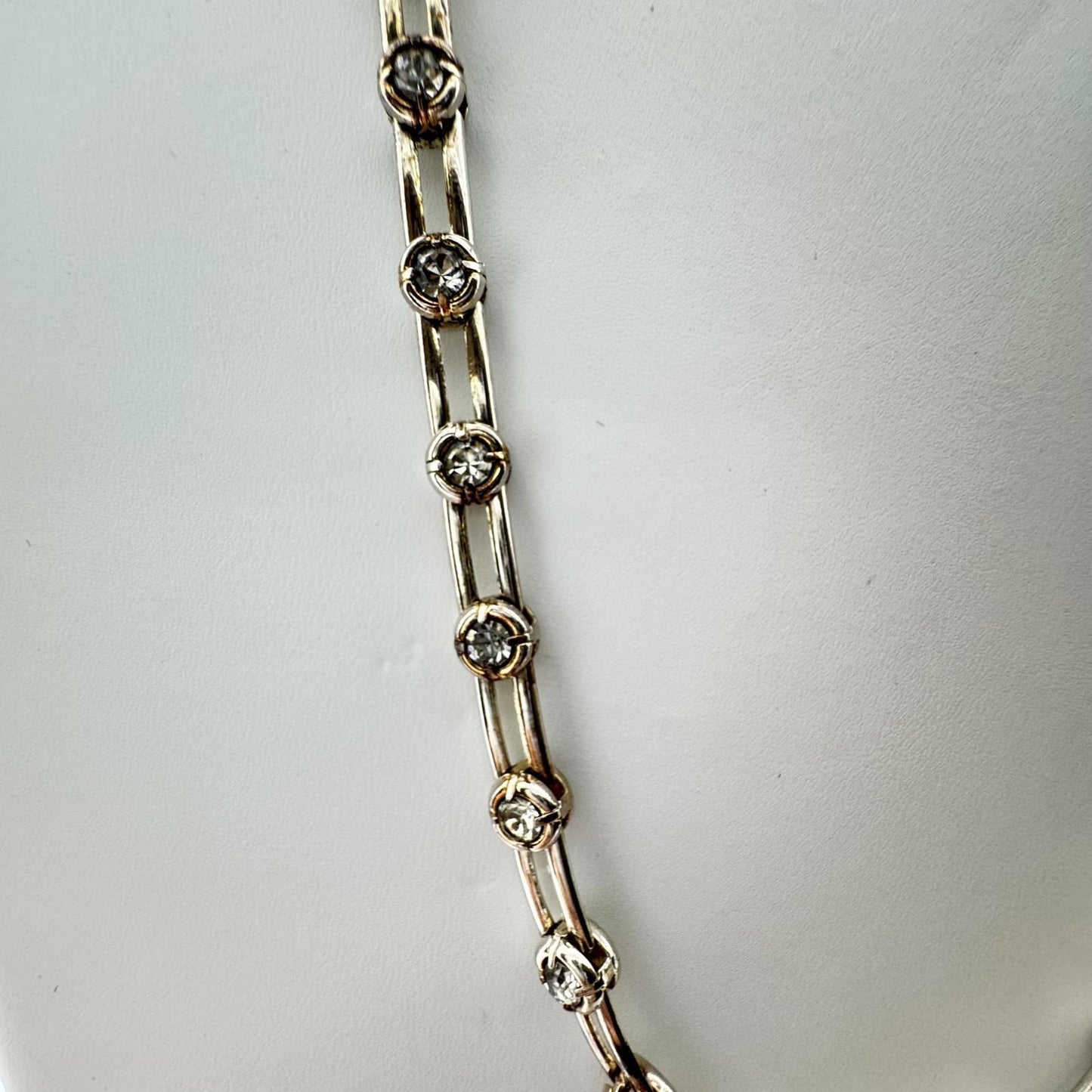 Vintage Silver-Tone Rhinestone Bar Link Necklace – Art Deco-Inspired Design