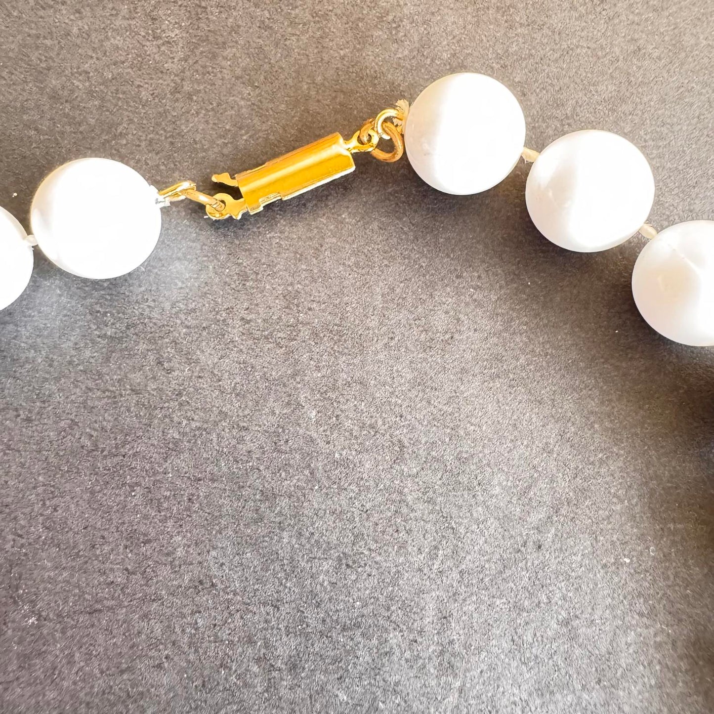 Elegant Multi-Colored Beaded Necklace with Statement Enamel Pendant