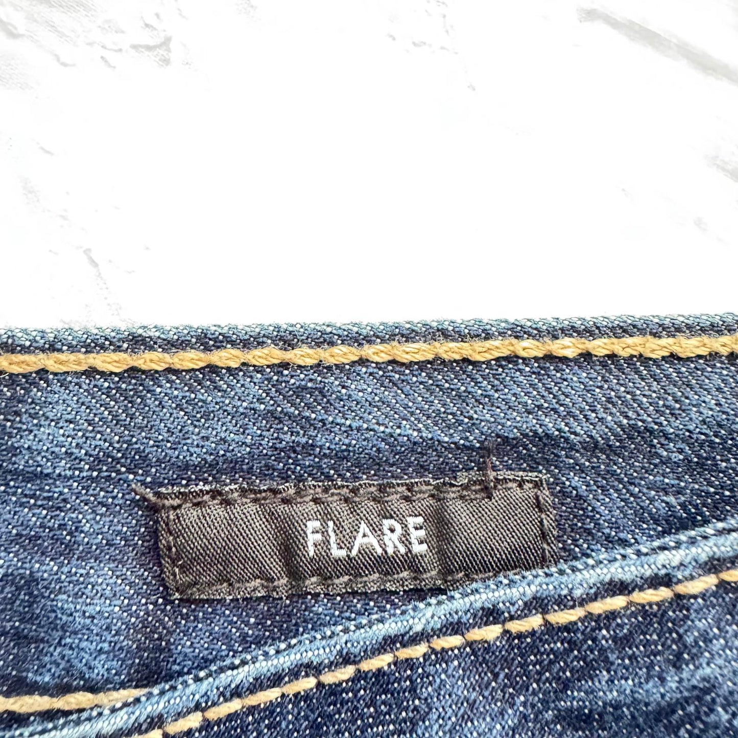 Calvin Klein Flare Jeans Women’s Size 8 Blue Mid Rise Bootcut Stretch Denim