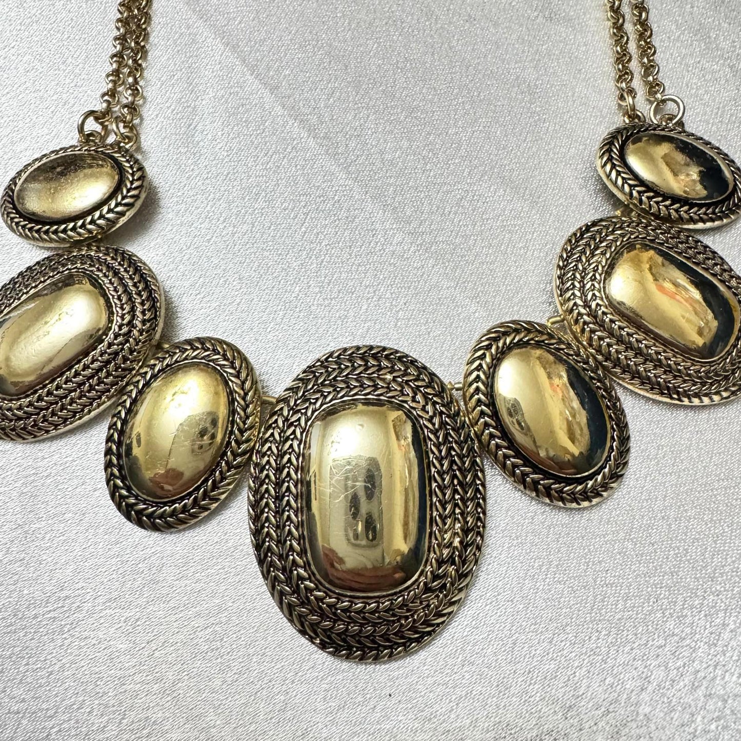 Monet Signed Vintage Gold tone Statement Necklace Classic & Timeless