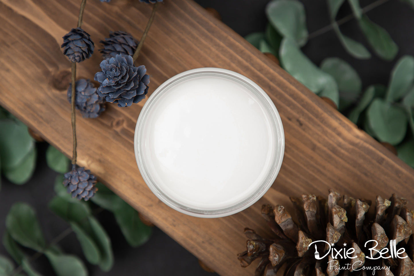 Dixie Belle Chalk Mineral Paint – Sawmill Gravy