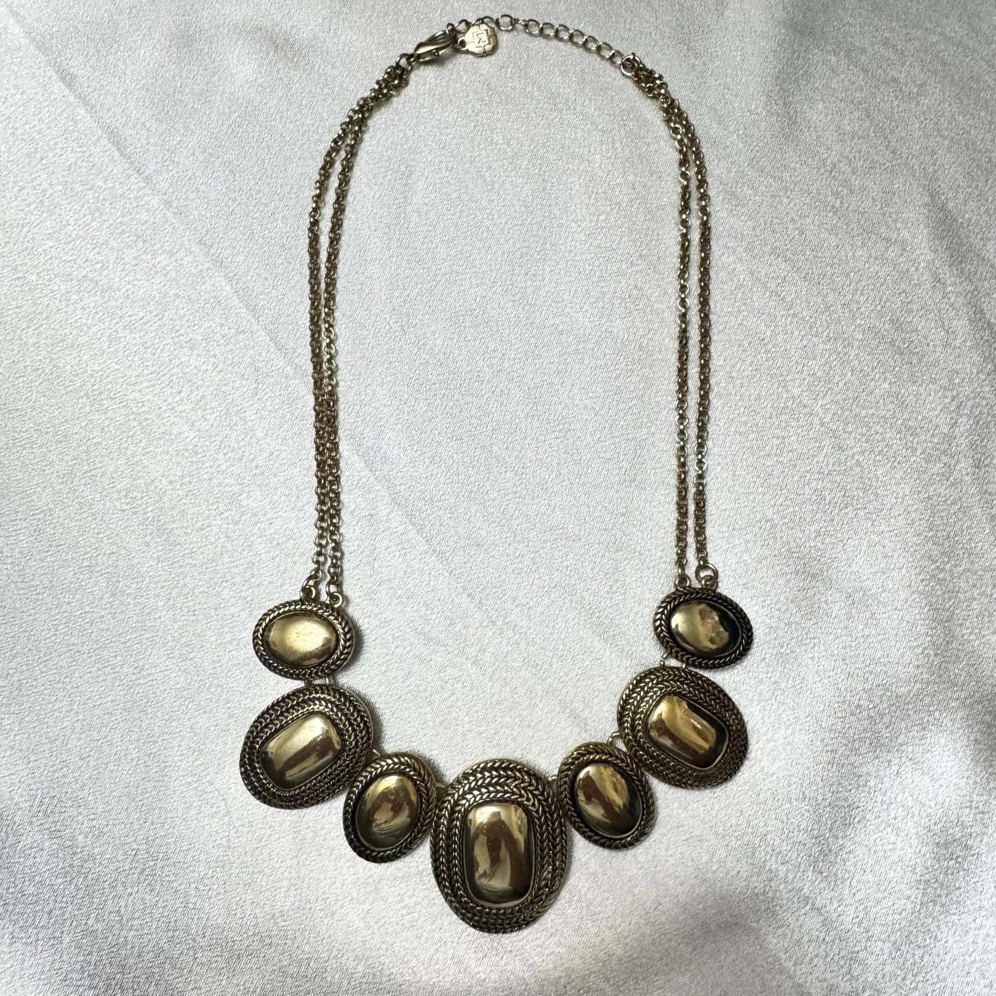 Monet Signed Vintage Gold tone Statement Necklace Classic & Timeless