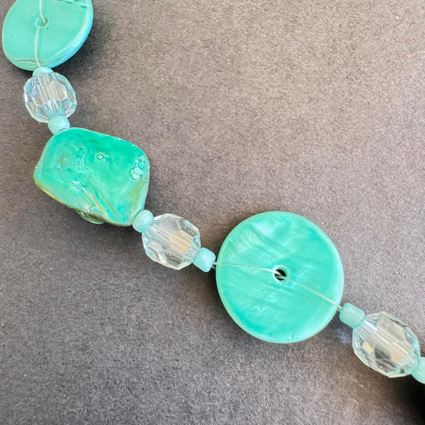Elegant Turquoise Color Shell Beaded Necklace Beachy Boho