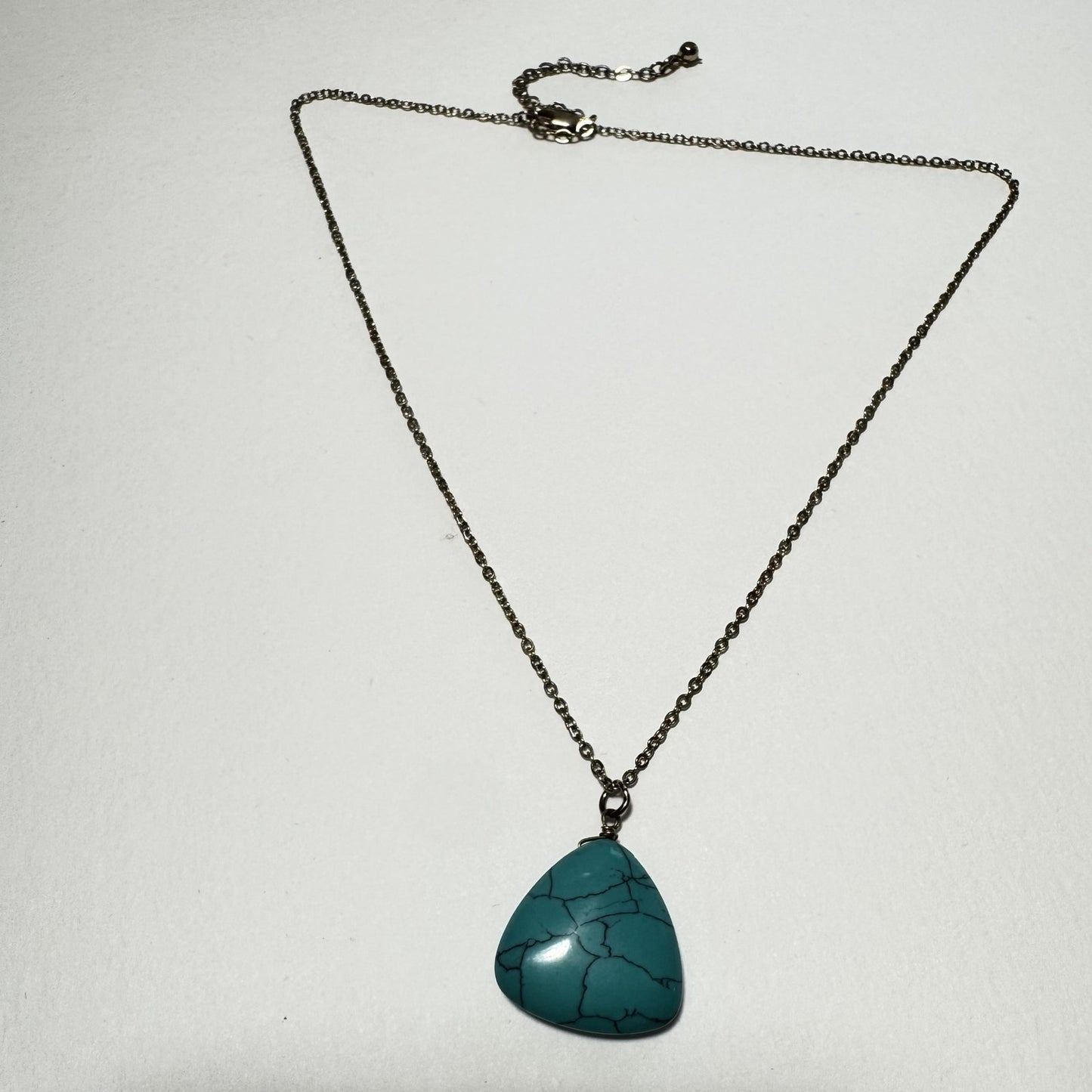 Necklace 16 In Gold Tone with Turquoise Color Pendant