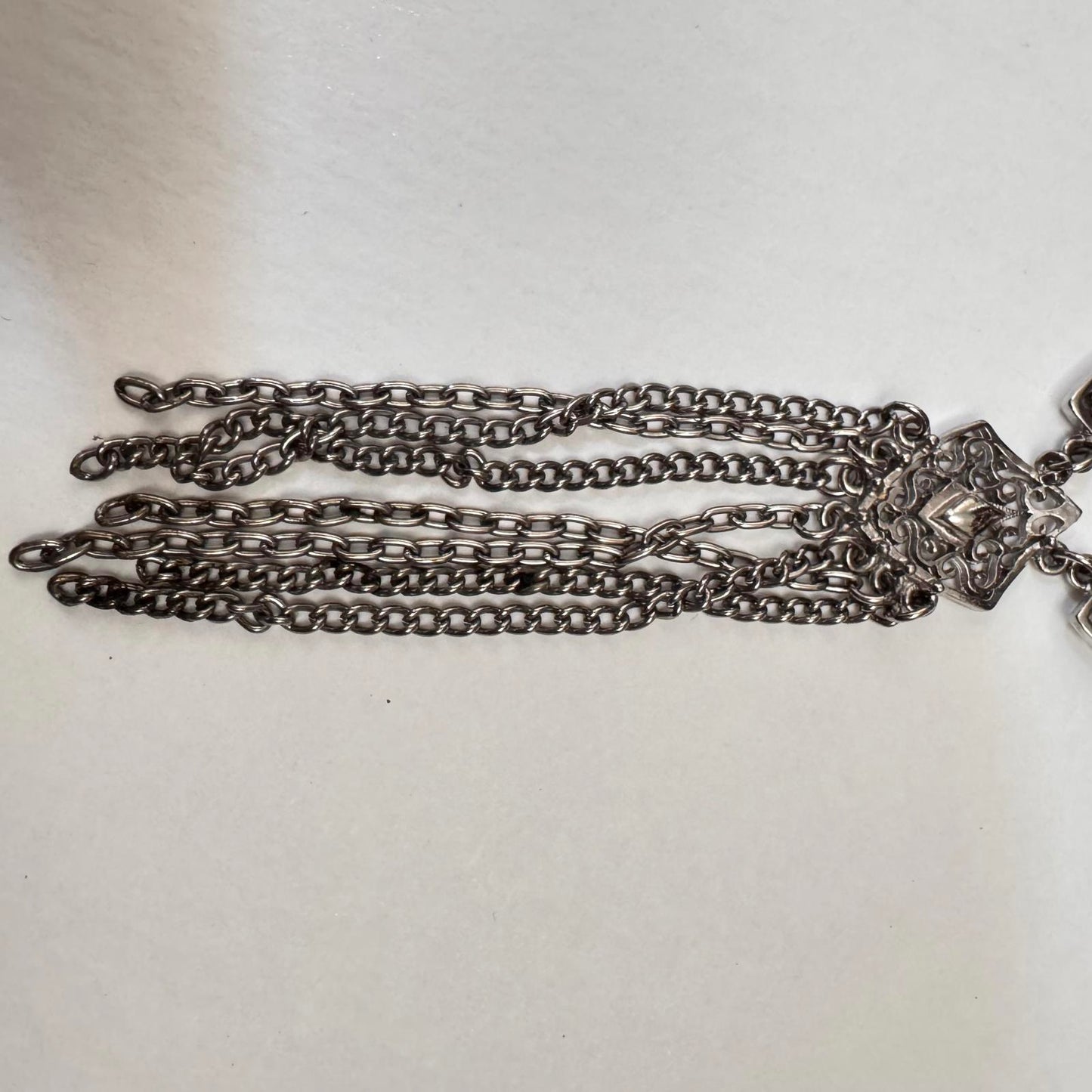 Elegant Retro Silver Pendant Necklace Statement Piece