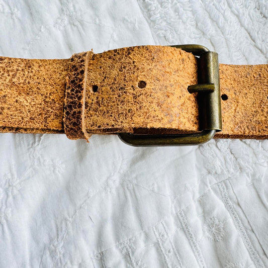 Vintage Genuine Leather Belt with decorative metal - Italian Women's Size M