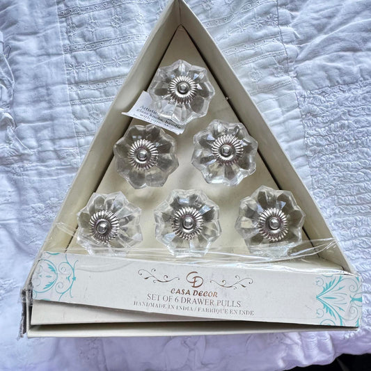 Casa Decor Glass Flower Drawer Pulls Set of 6 Clear Silver Handmade Cab. Knobs