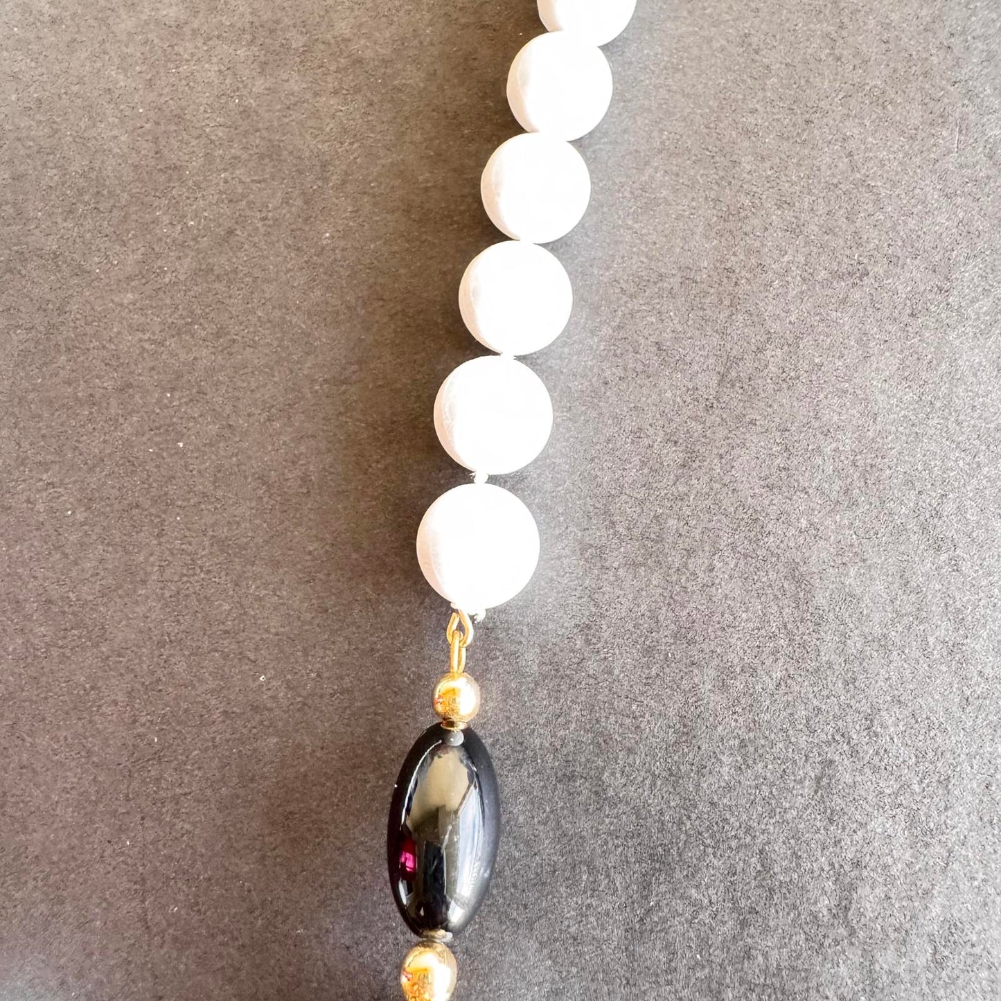 Elegant Multi-Colored Beaded Necklace with Statement Enamel Pendant