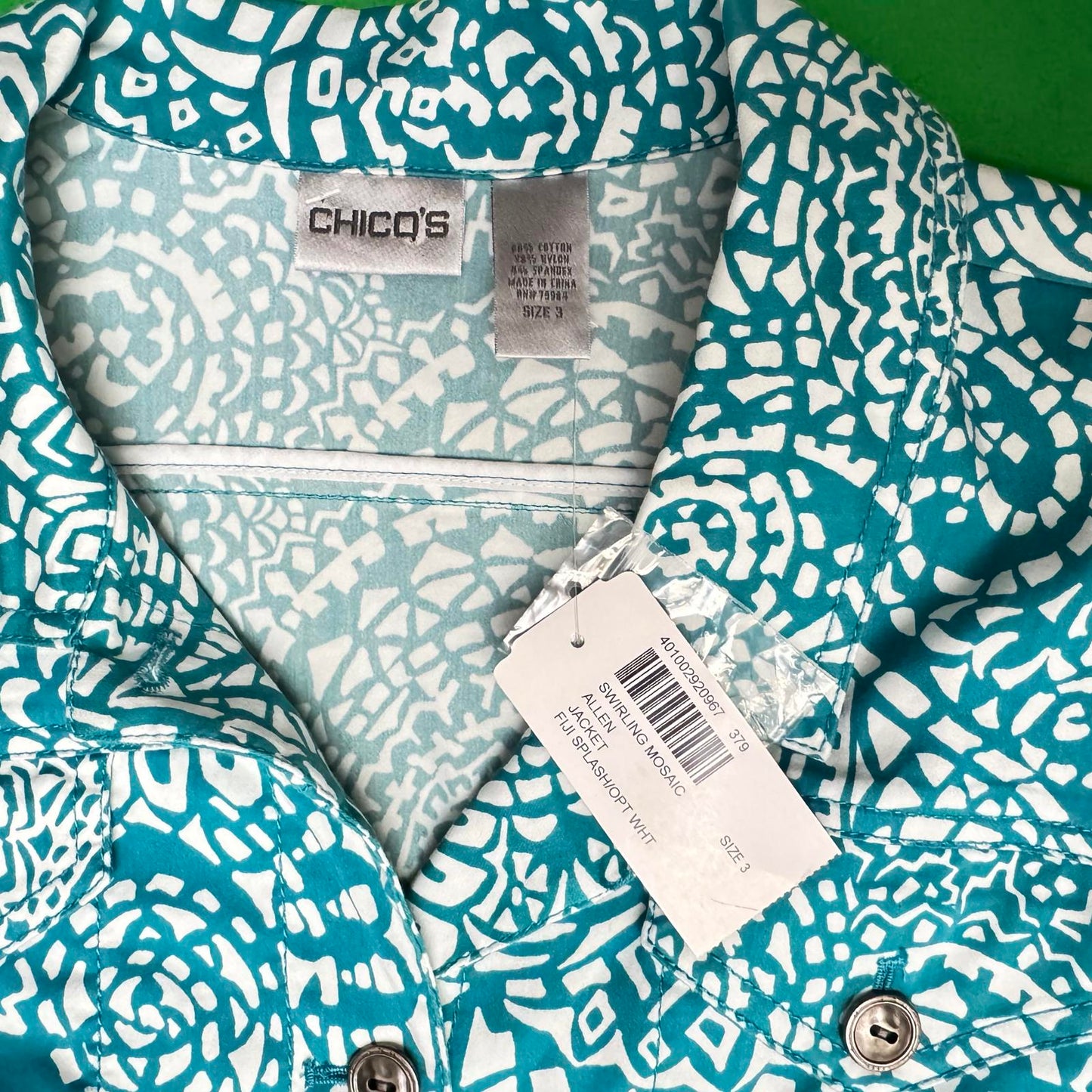 NWT Chico’s Size 2 Blue White Button Shirt Long Sleeve Abstract Print Blouse