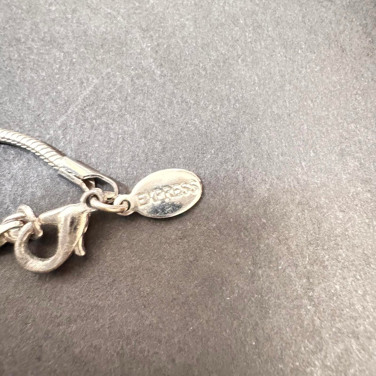 Express Stunning Red Stone Pendant Necklace