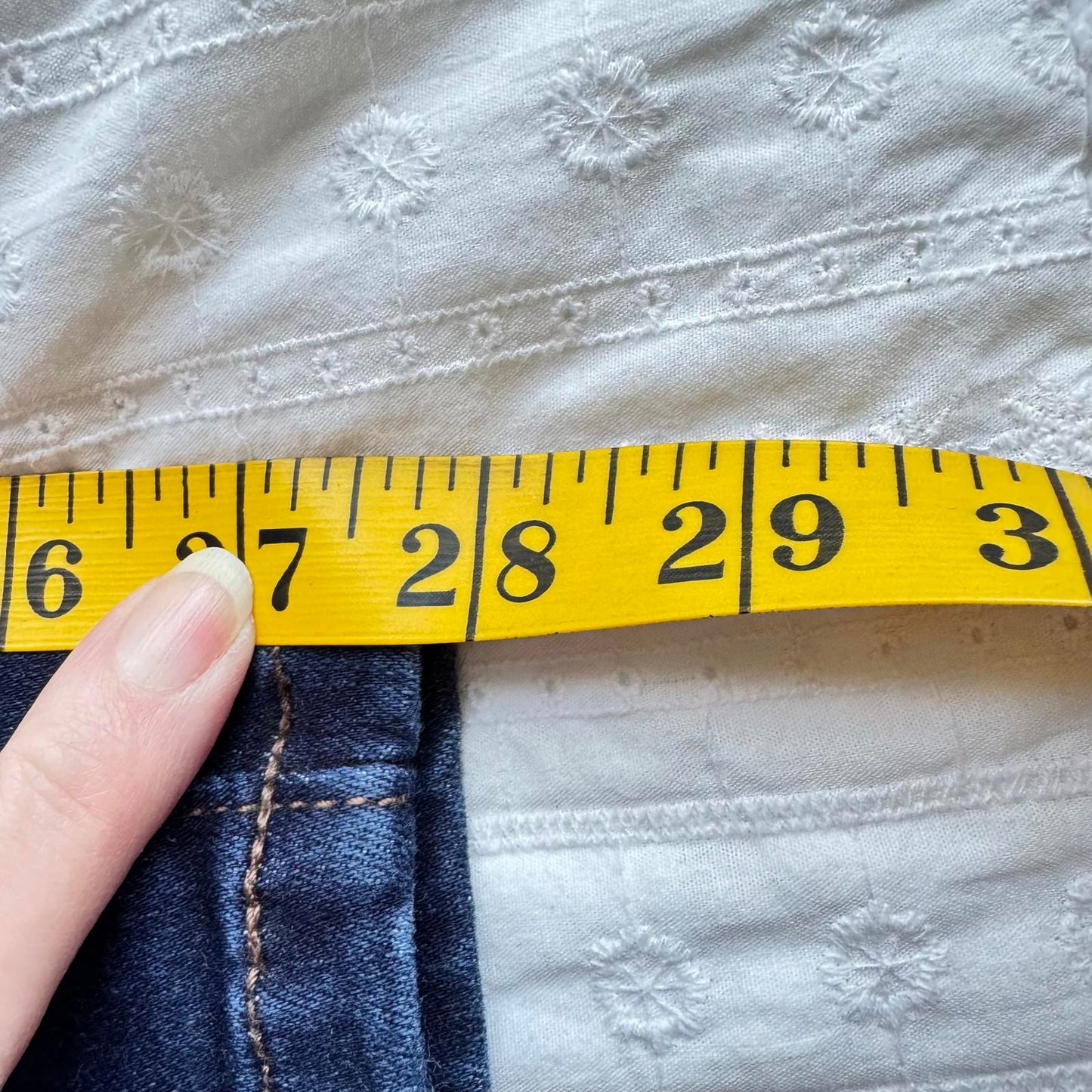 Ann Taylor Skinny Jeans Women’s Blue Stretch Size 6 Mid Rise Denim Pants Clean