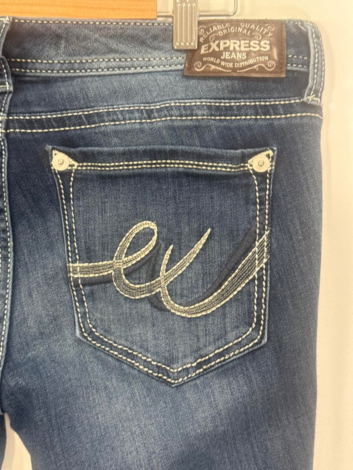 Express Jeans Women's Slim Fit Dark Wash Size 12R With Pocket Design