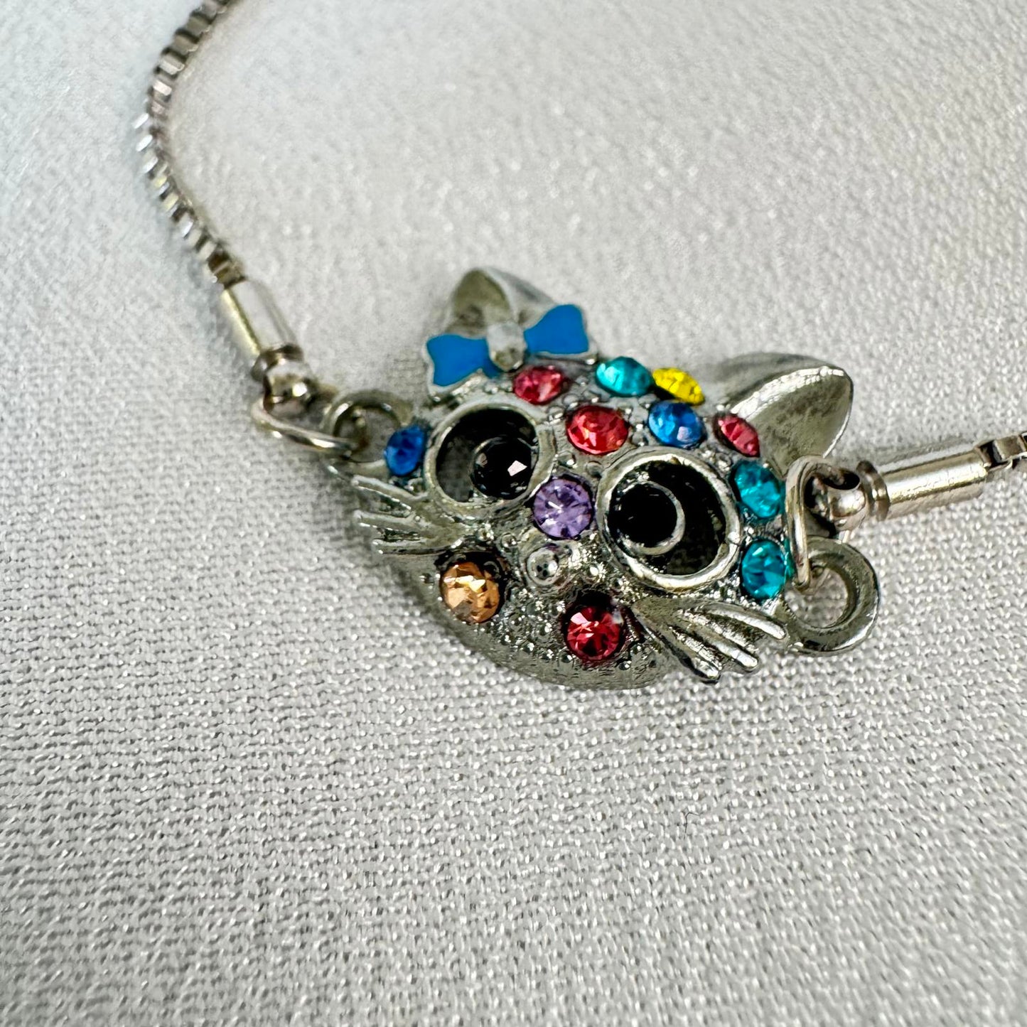 Adjustable Cat Bracelet with Multicolor Rhinestones – Silver Tone Box Chain Cute