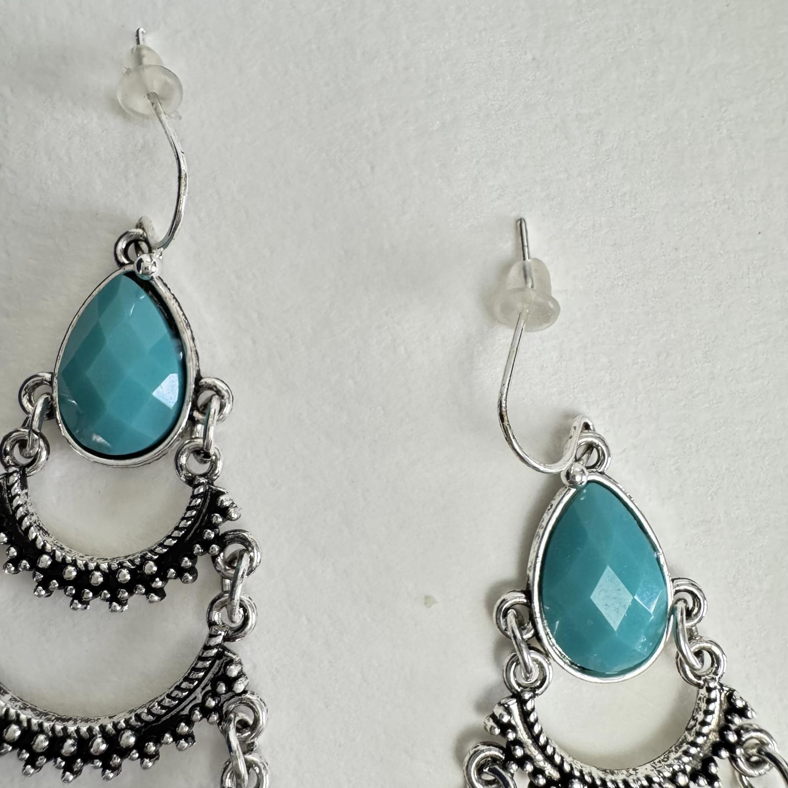 Chic Turquoise Dangle Earrings – Boho Feather Drop Jewelry