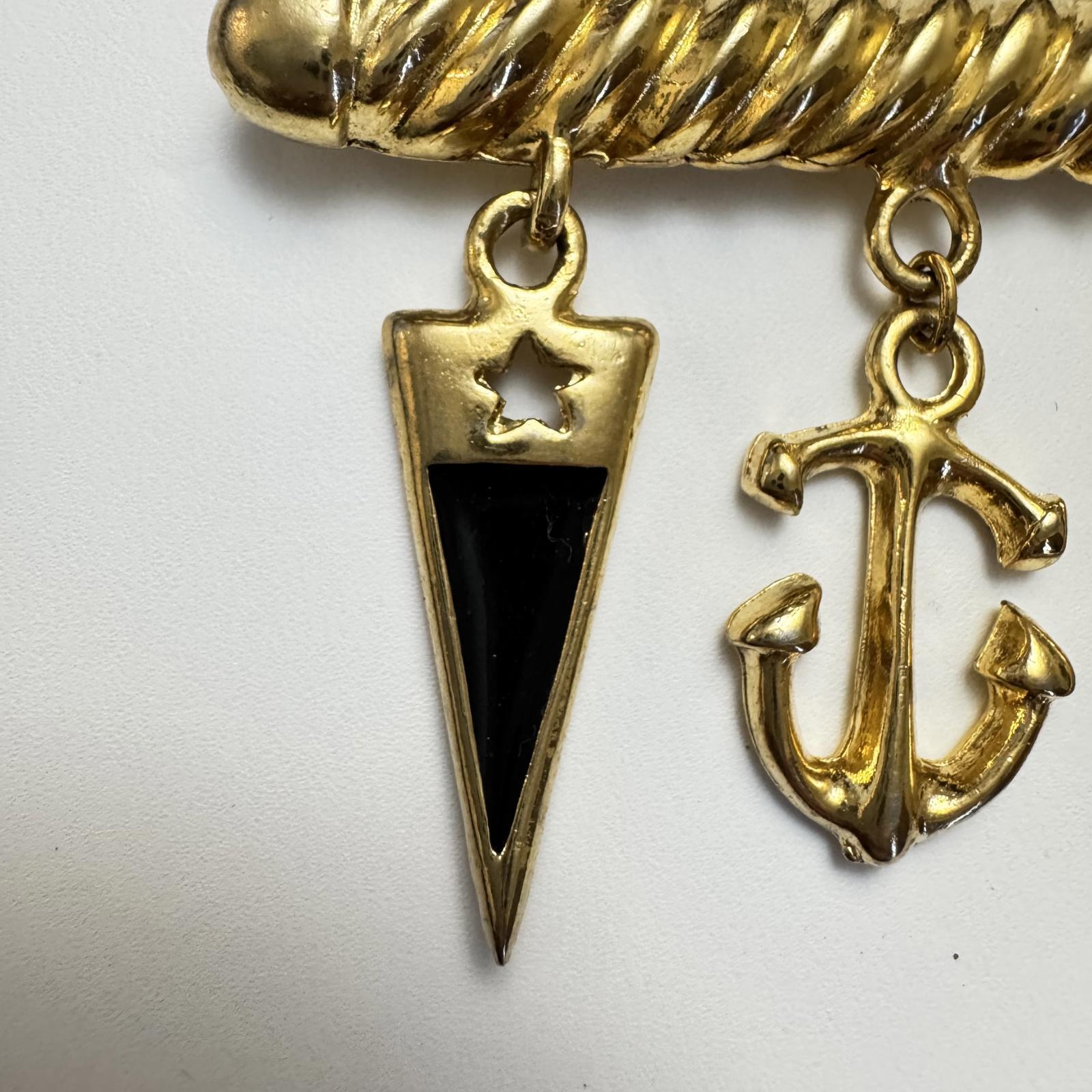  Vintage Nautical Charm Brooch – Maritime Jewelry with Black Accents