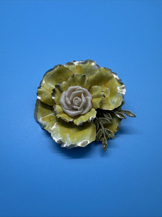 Beautiful CORO Vintage Yellow Enamel Flower & Leaf Brooch Large 2.5 X  2.5 Inch