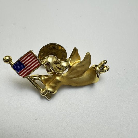 Vintage GiGi Gold Tone Angel Brooch with American Flag – Patriotic Jewelry