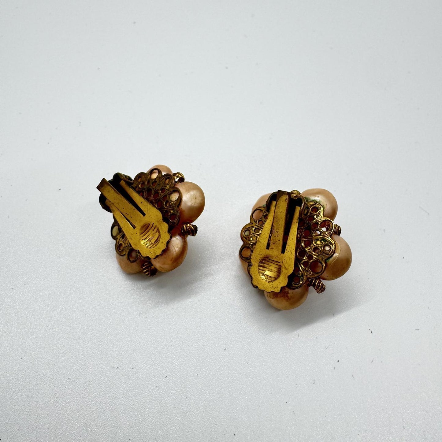 Vintage Gold-Tone Cluster Clip-On Earrings – Faux Pearl Beaded Statement Jewelry