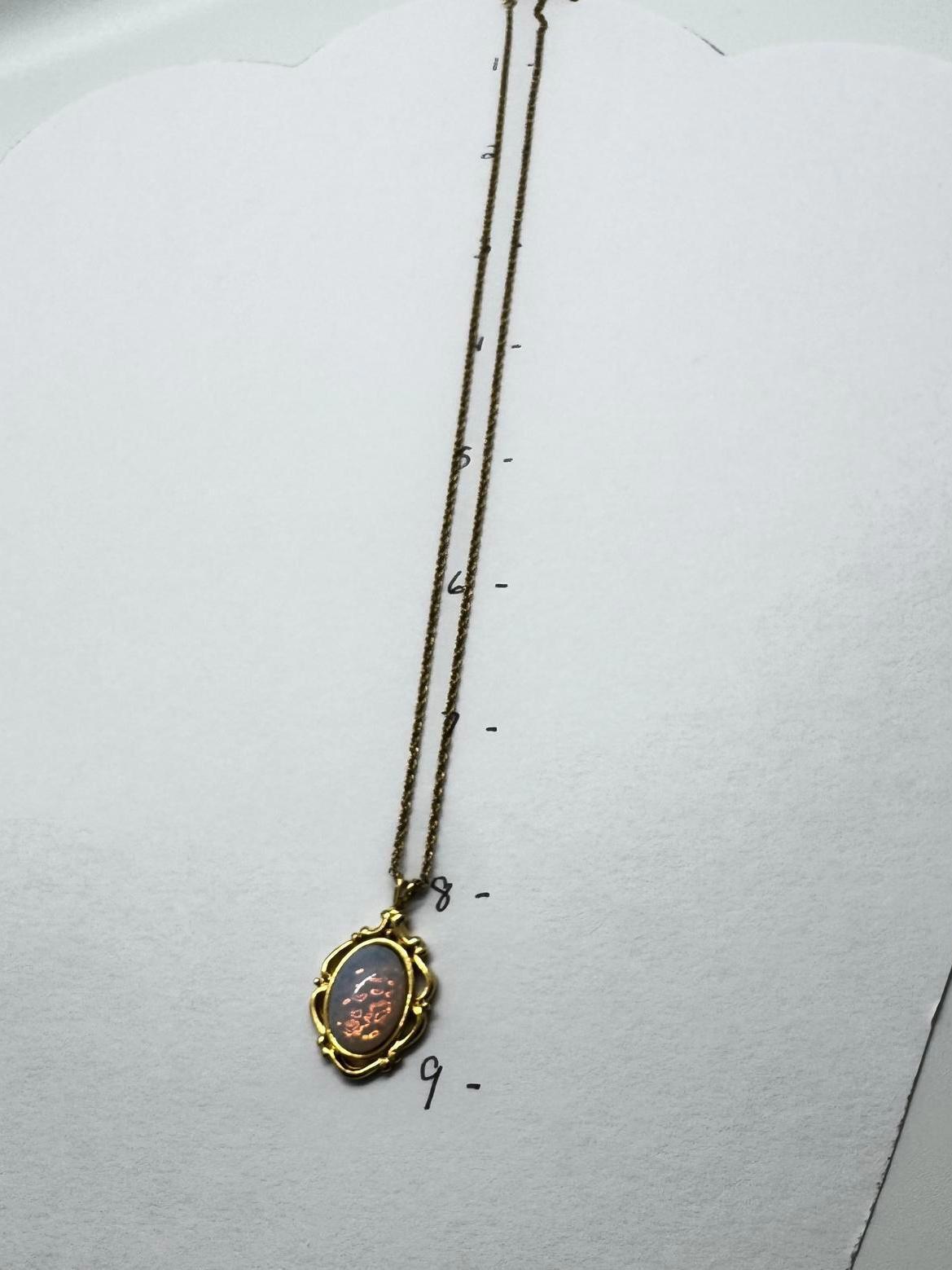 Elegant Vintage Gold Tone Pendant Necklace with Pink Opal Style Stone