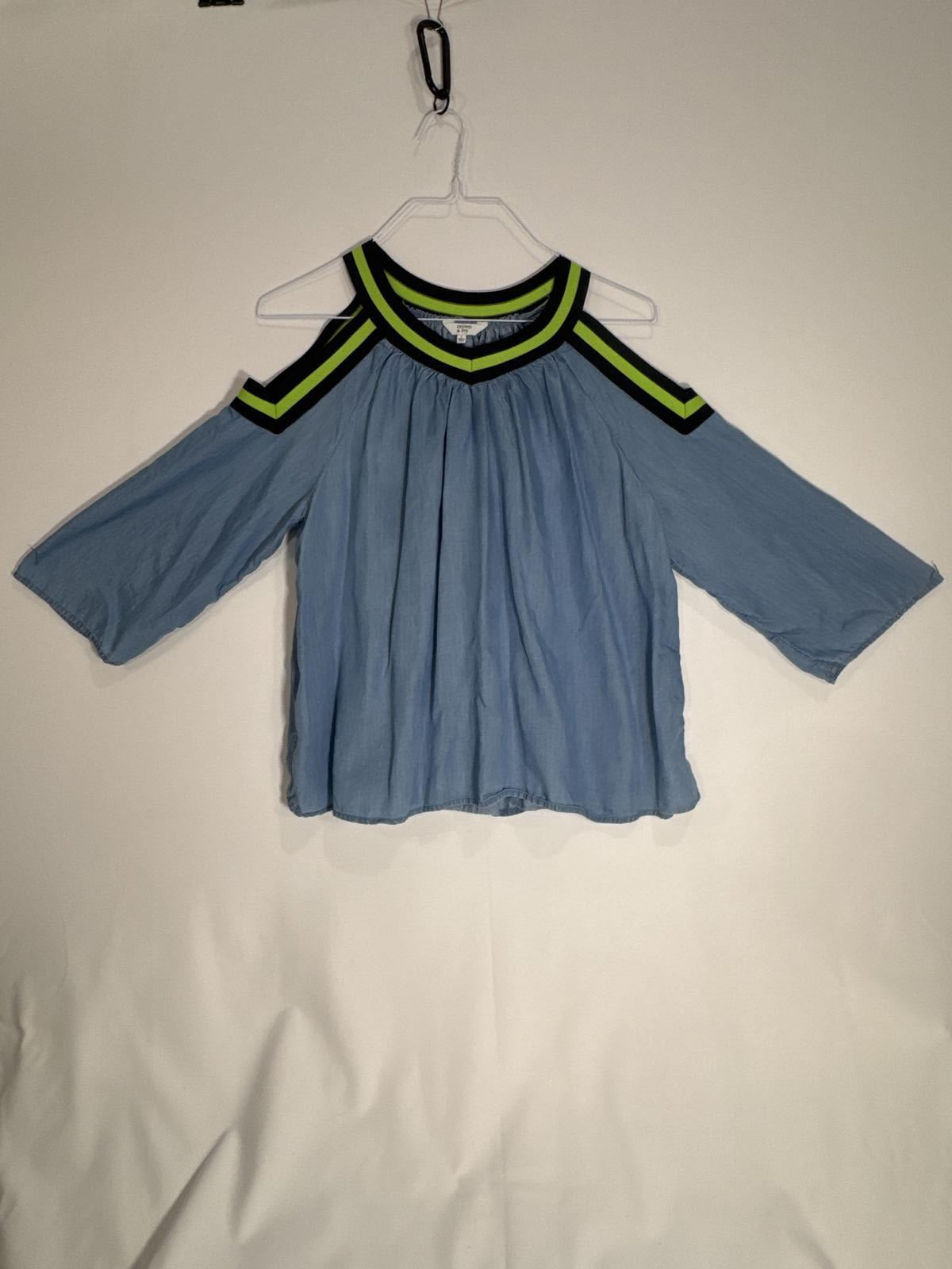 Stylish Cold Shoulder Top by Crown & Ivy - Light Blue with Neon Accents Size L