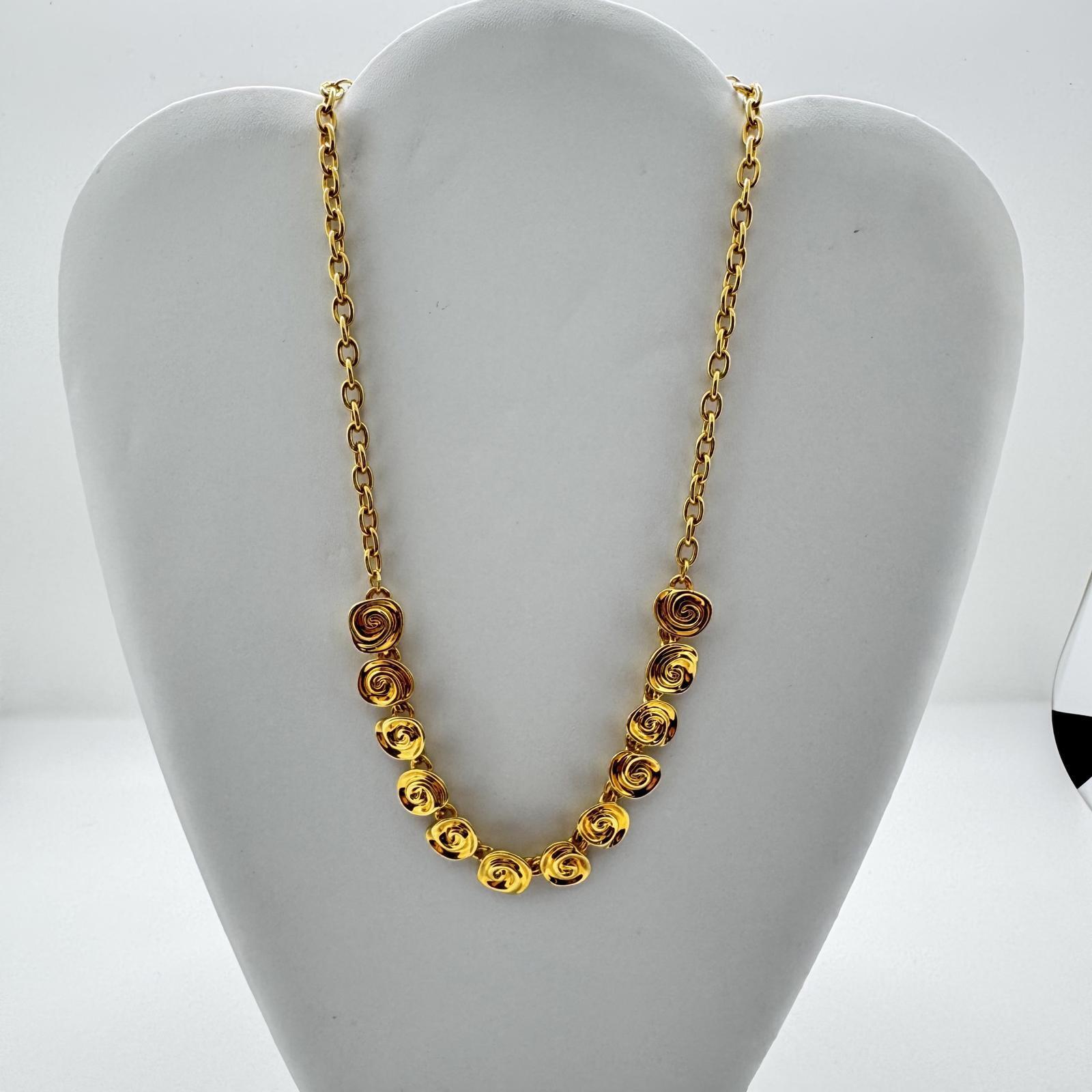 Vintage PD Crown Gold-Tone Necklace – Elegant Spiral Swirl Statement Jewelry