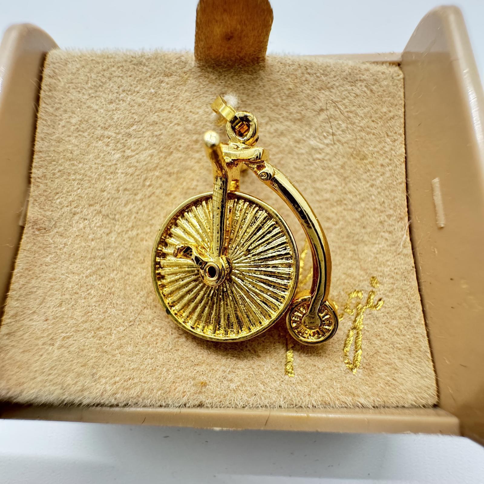 Vintage Gold-Tone Penny Farthing Bicycle Charm Pendant – Unique Retro Design