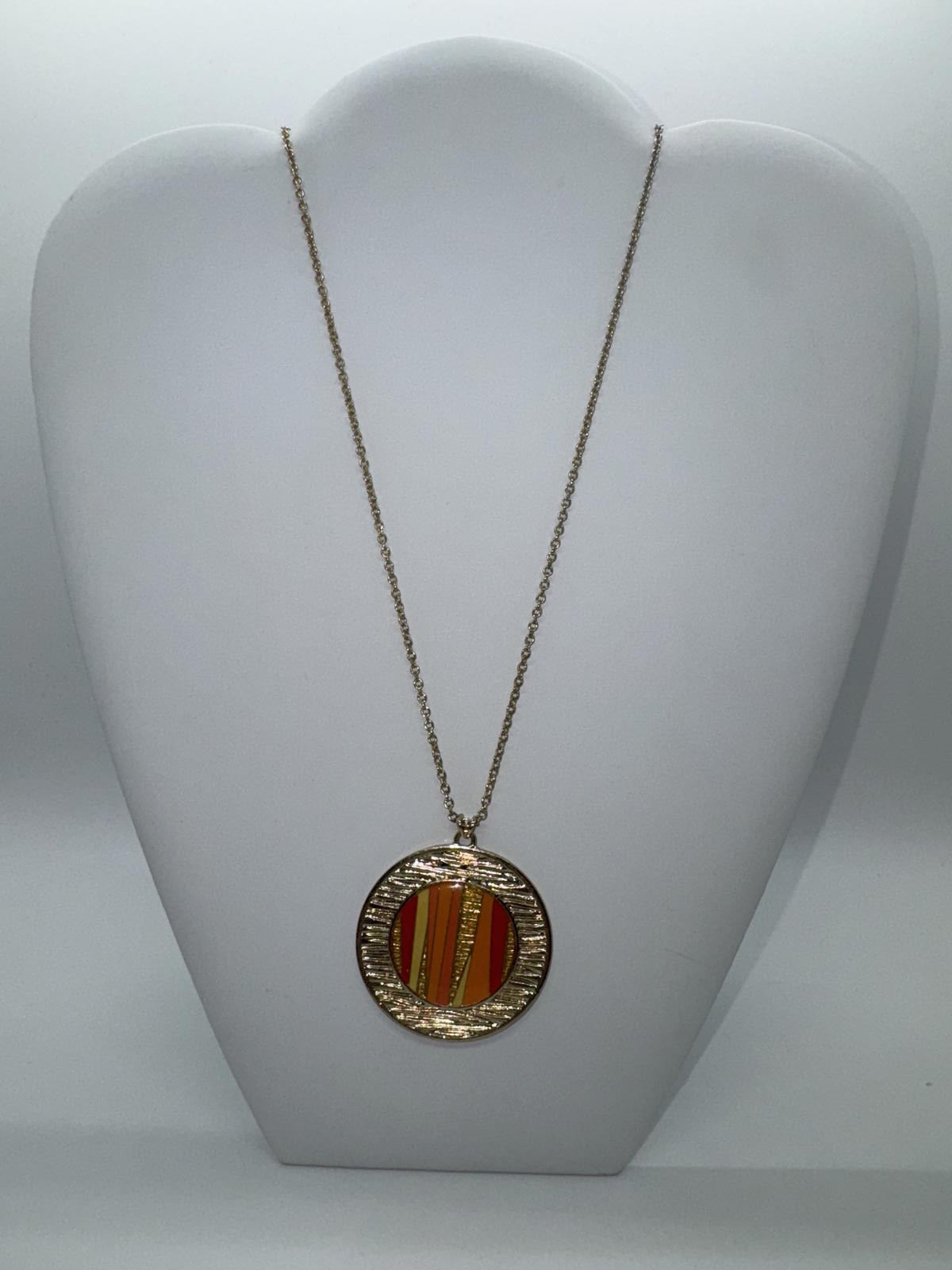Vintage Gold-Tone Mod Pendant Necklace – Retro Striped Enamel Medallion