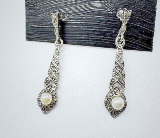 Vintage Art Deco Silver-Tone Dangle Earrings – Faux Pearl & Marcasite Style