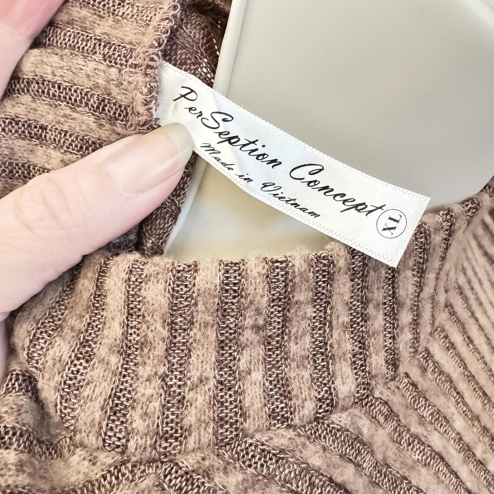 XL Perception Concept Mocha Brown Ribbed Sweater, Mock Neck, Sleeve Buttons