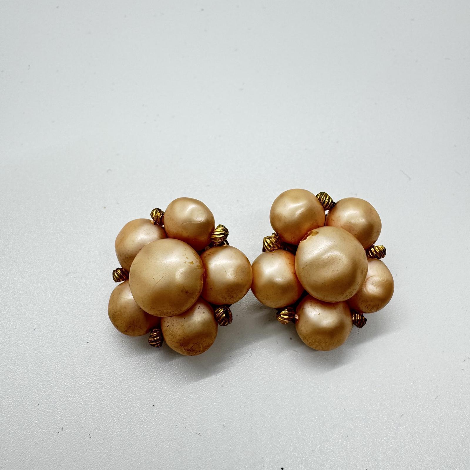 Vintage Gold-Tone Cluster Clip-On Earrings – Faux Pearl Beaded Statement Jewelry