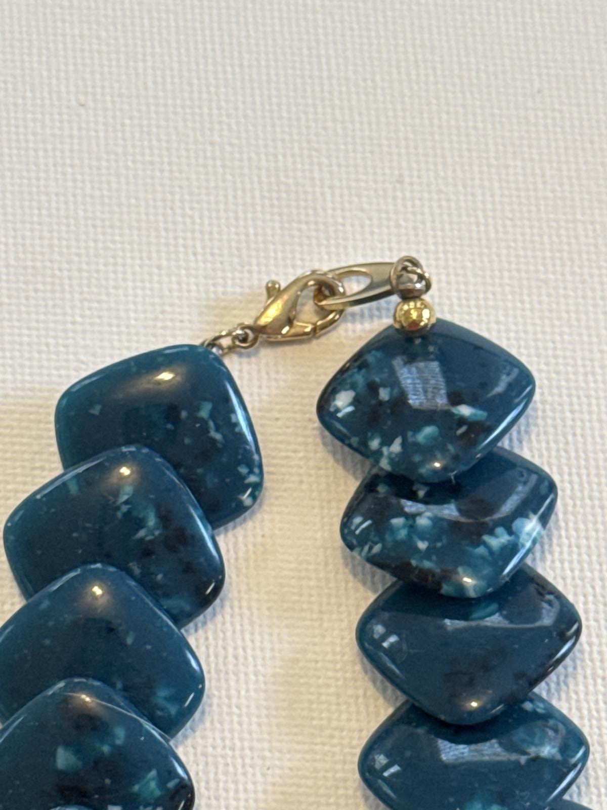 Vintage Blue Beaded Necklace – Chunky Geometric Statement Jewelry