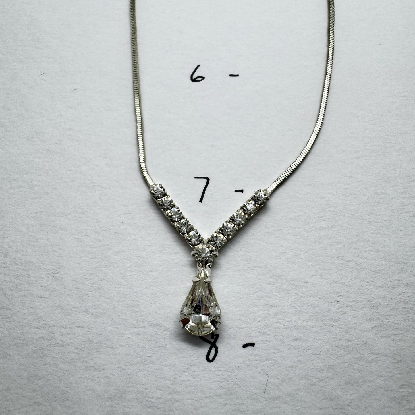 Elegant Silver-Tone Rhinestone Necklace – Teardrop Crystal Pendant, Bridal Glam