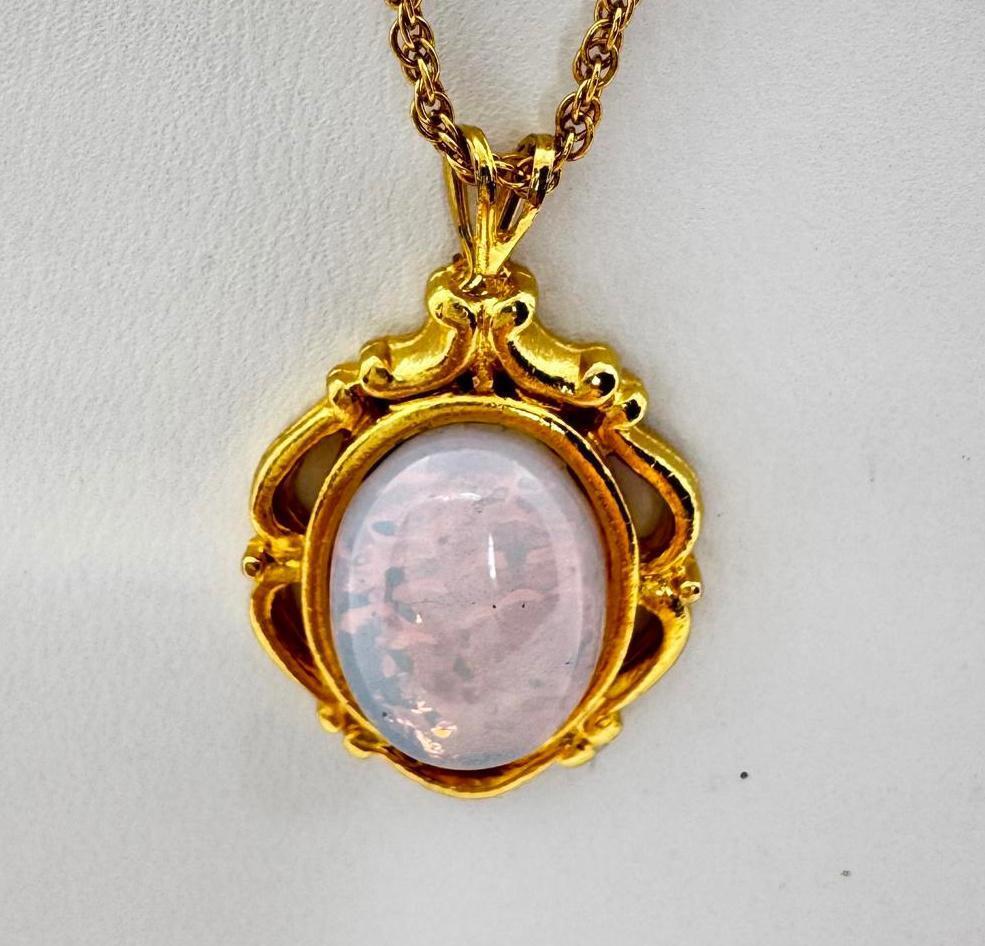 Elegant Vintage Gold Tone Pendant Necklace with Pink Opal Style Stone