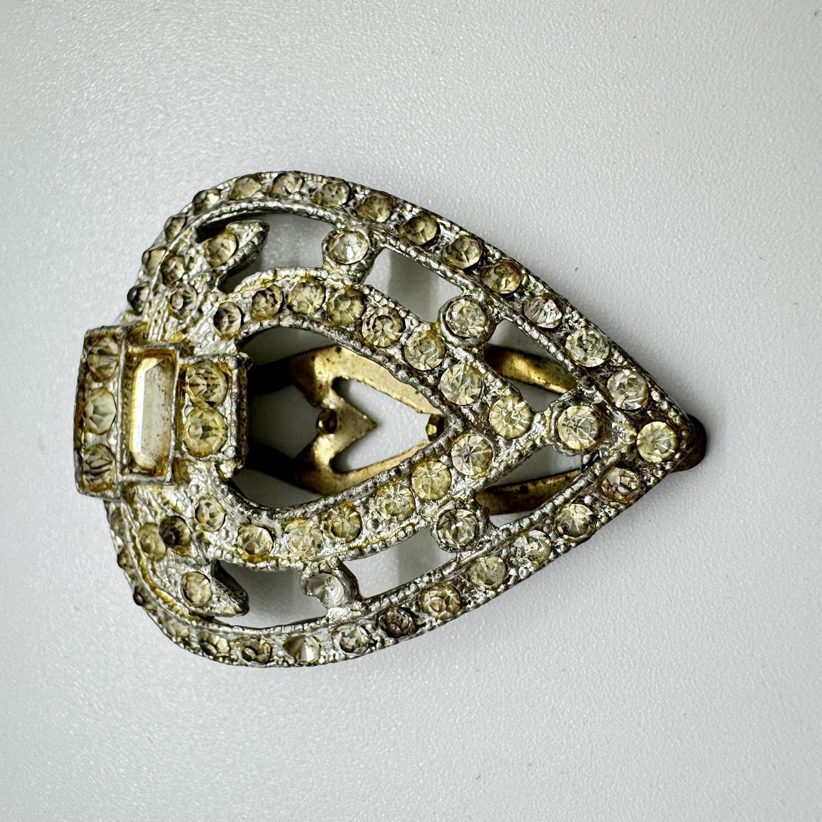 Vintage Art Deco Silver-Tone Rhinestone Fur Clip – Filigree Dress Clip