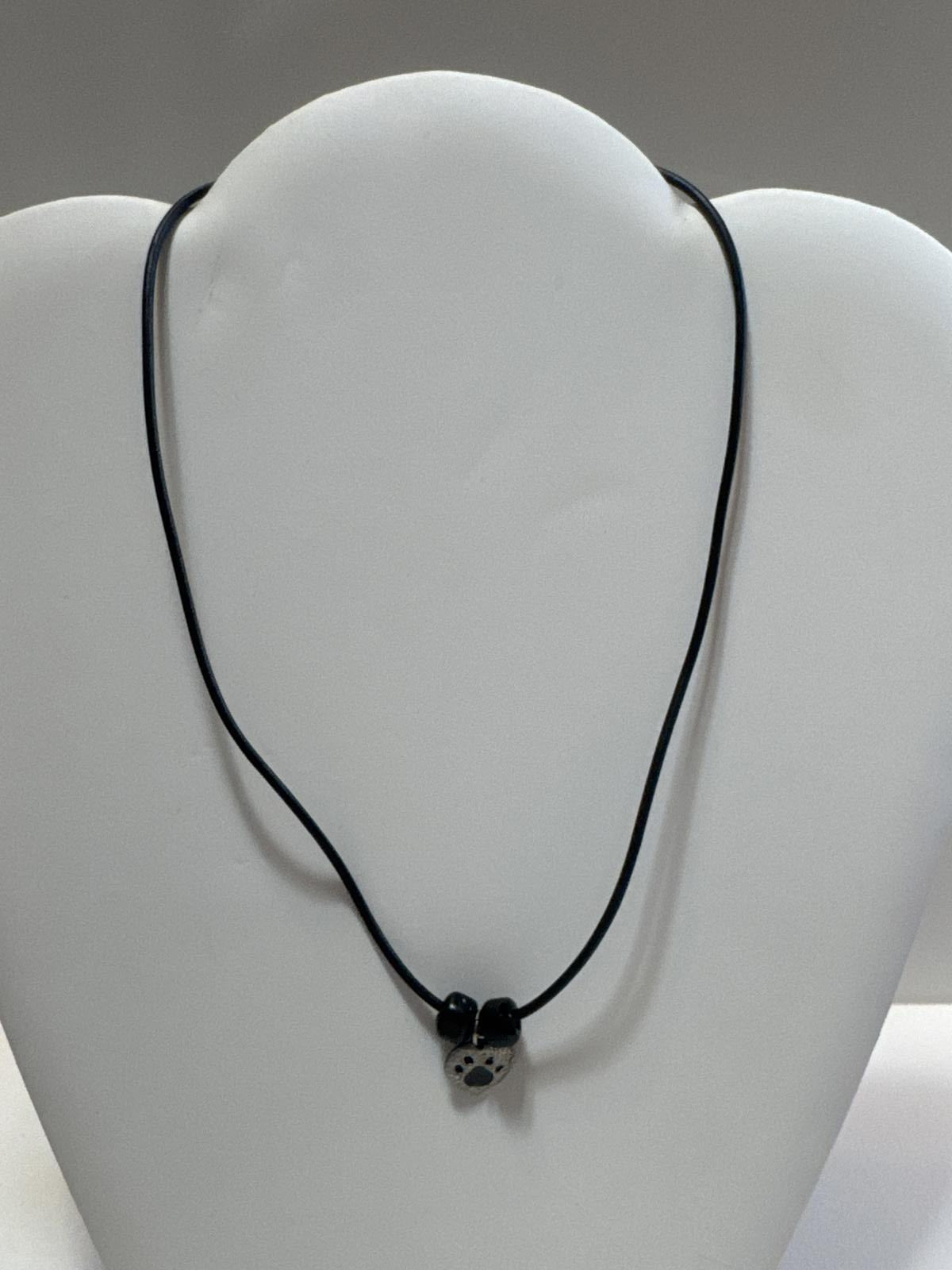 Charming Heart & Paw Pendant Necklace