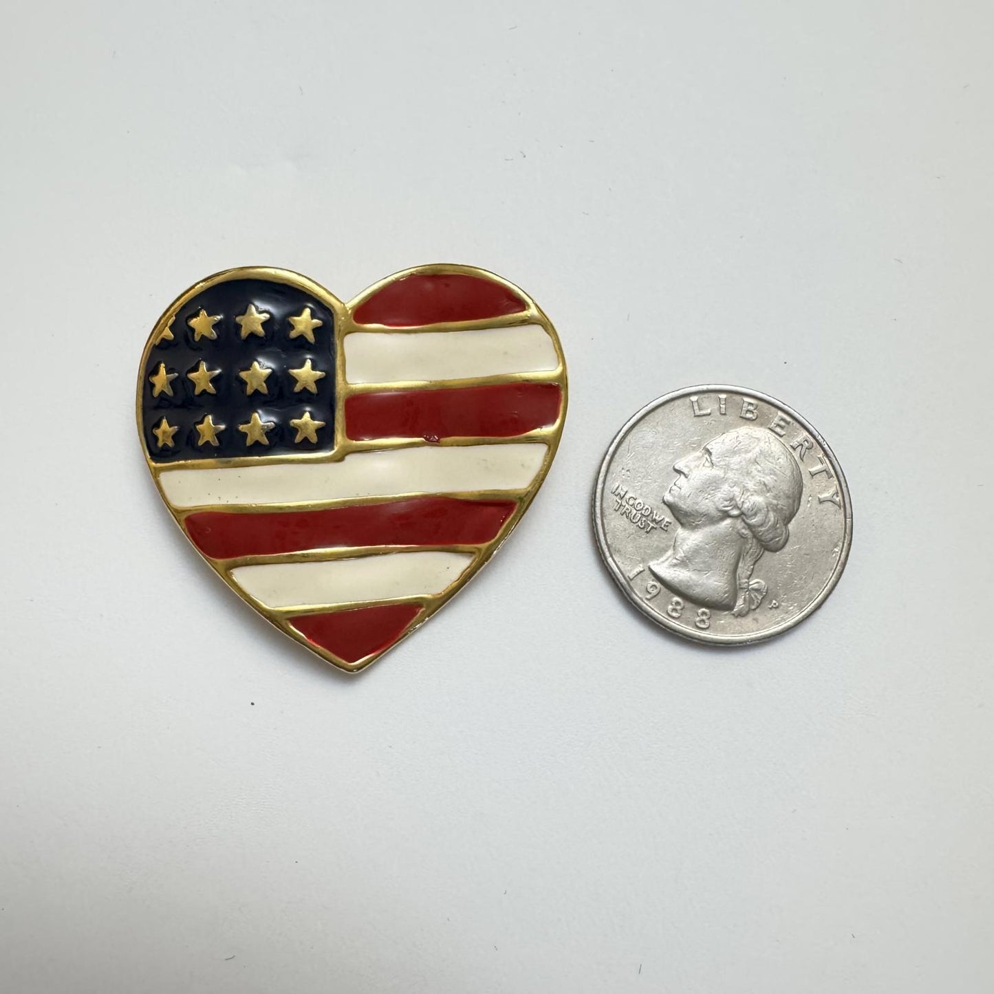 Vintage Patriotic Heart Brooch – American Flag Pin USA Americana Jewelry