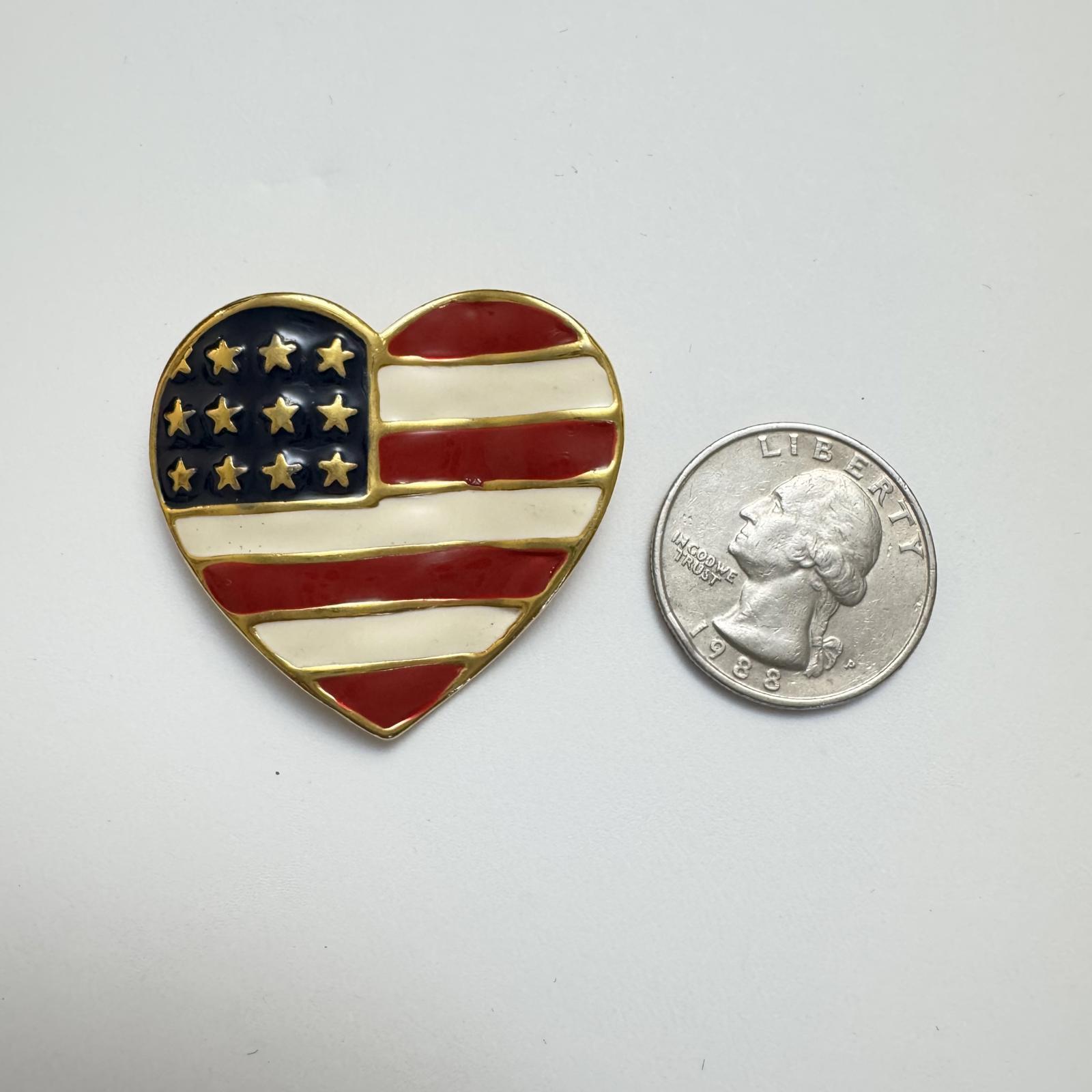 Vintage Patriotic Heart Brooch – American Flag Pin USA Americana Jewelry