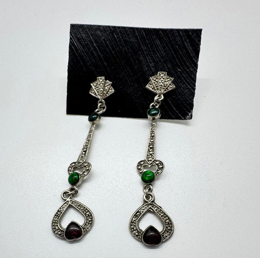 Vintage Art Deco-Style Silver-Tone Dangle Earrings – Green & Red Accents