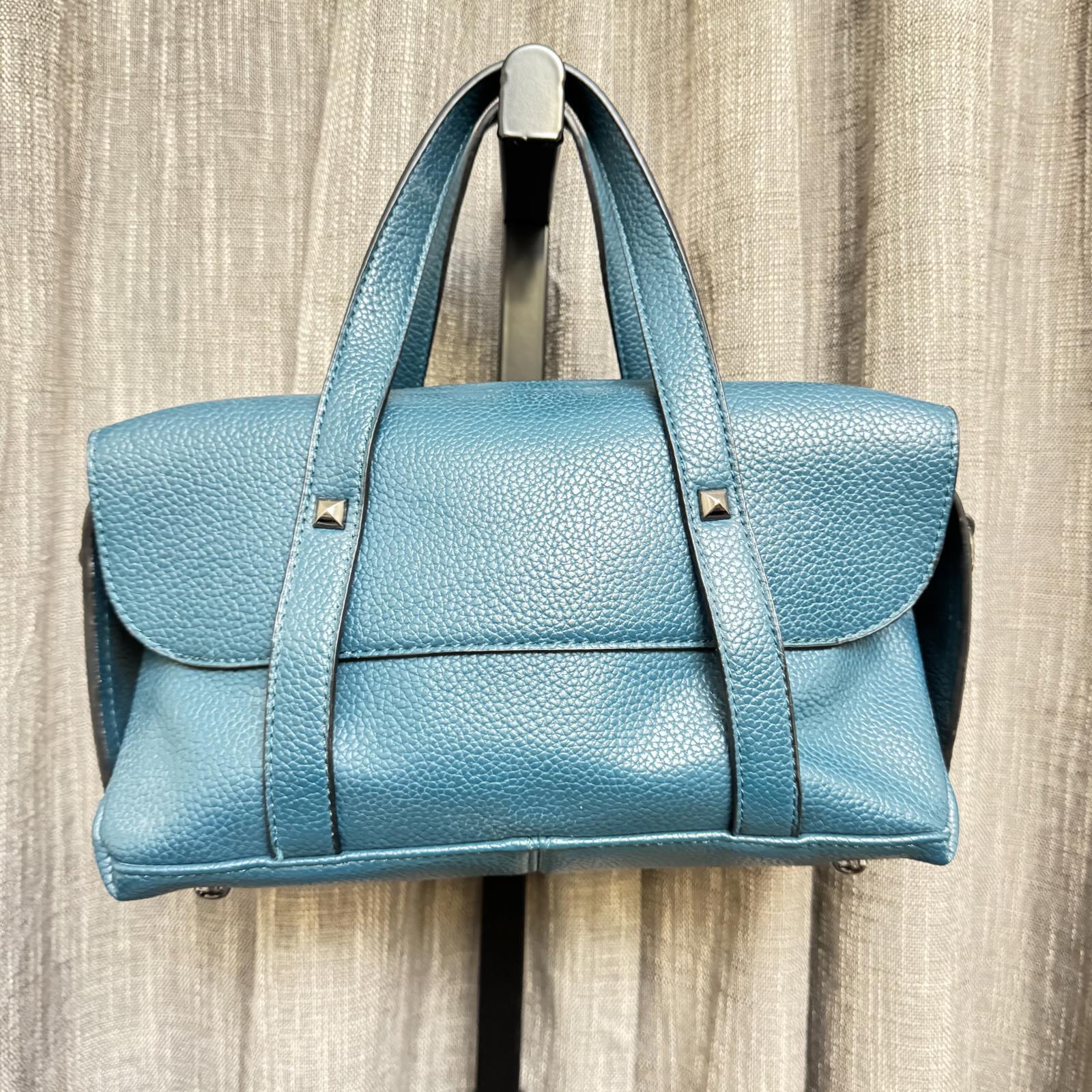 Eva Mendez Stylish Teal Handbag with Strap