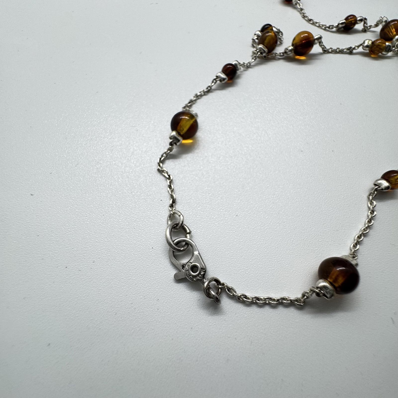 Boho Amber-Colored Glass Bead Necklace – Silver-Tone Chain, Elegant & Minimalist