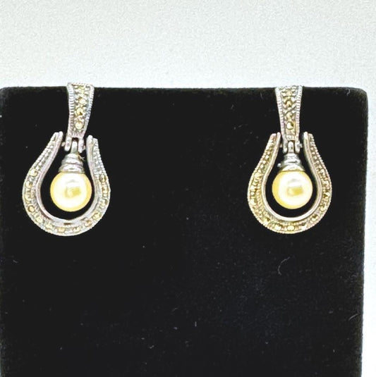 Vintage Silver-Tone Horseshoe Clip-On Earrings – Faux Pearl & Marcasite Style