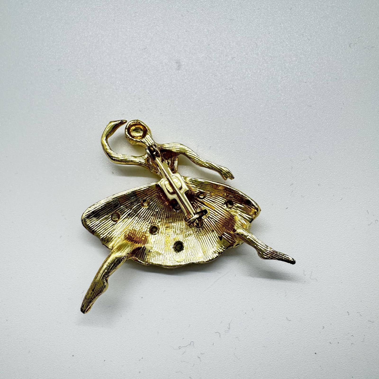 Vintage Gold-Tone Ballerina Brooch – Rhinestone Embellished Ballet Dancer Pin