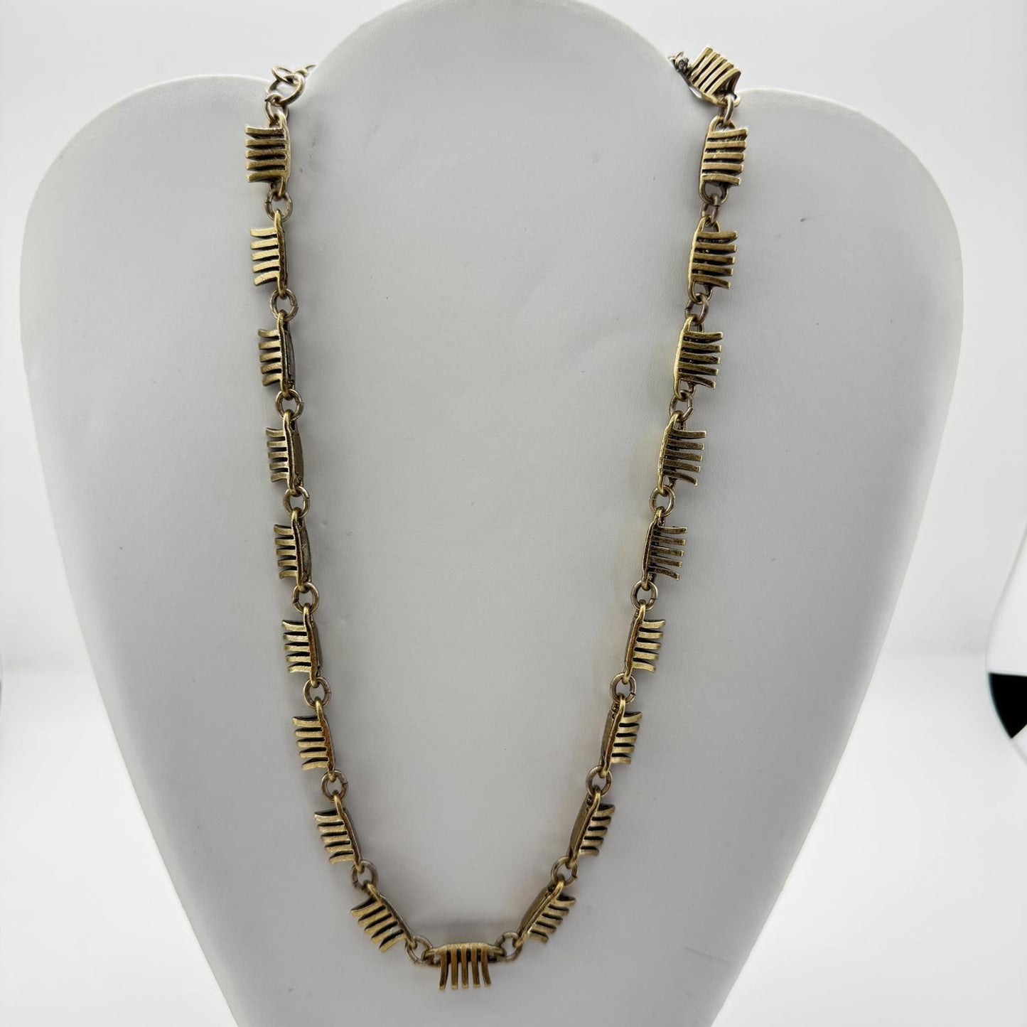 J.Crew Gold-Tone Textured Link Necklace – Modern Vintage Statement Jewelry