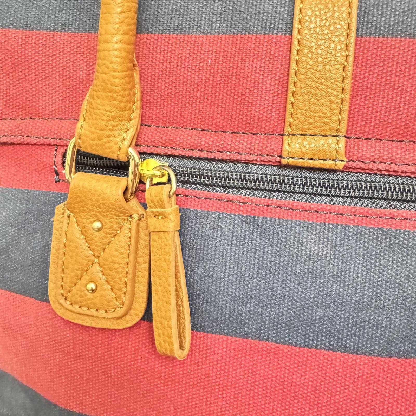 Stylish Tommy Hilfiger Striped Handbag