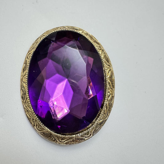  Vintage Purple Gemstone Brooch – Regal Victorian-Inspired Jewelry