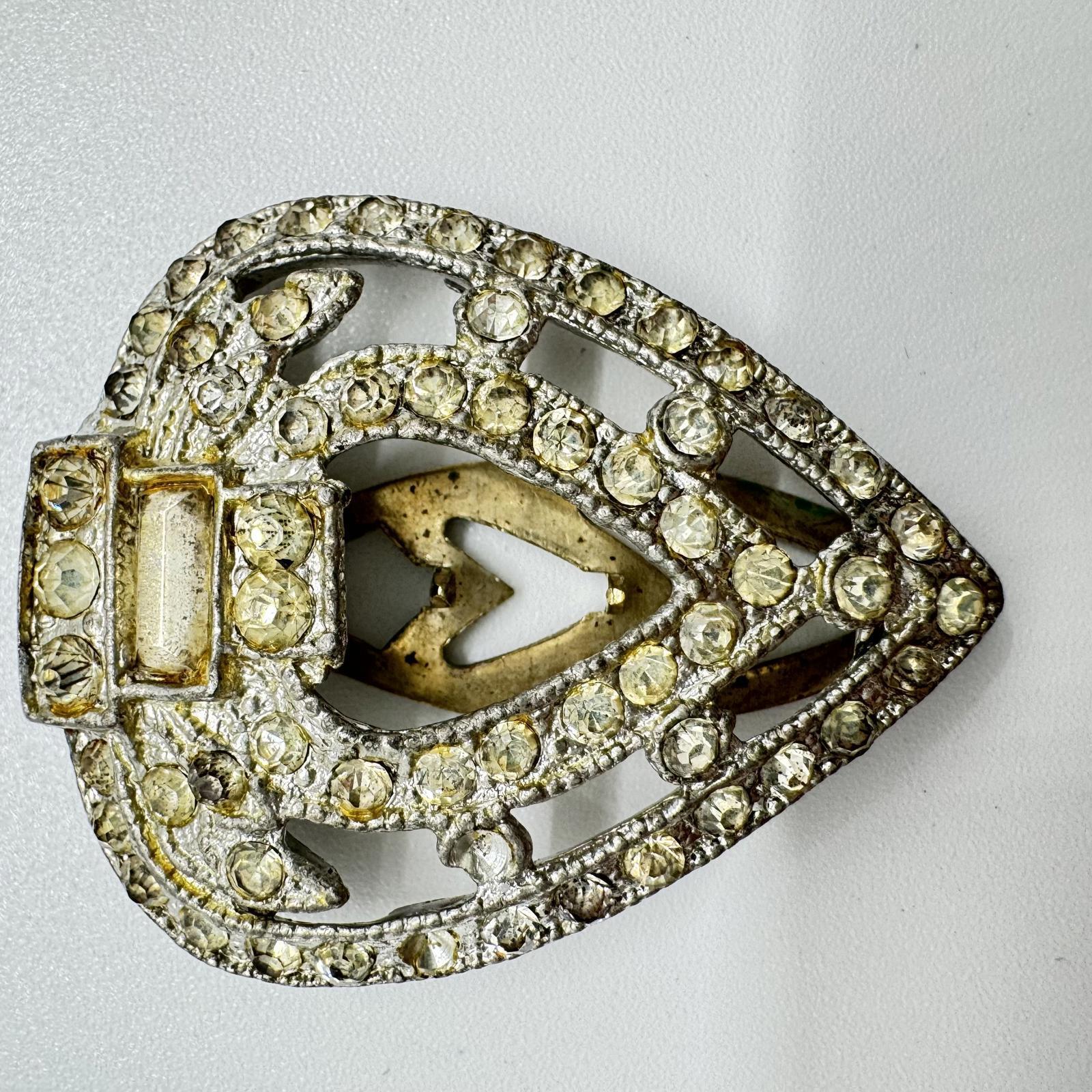 Vintage Art Deco Silver-Tone Rhinestone Fur Clip – Filigree Dress Clip