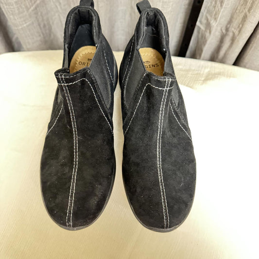 Eatrh Origins Comfortable Black Suede Ankle Boots by Size 8 Never Worn