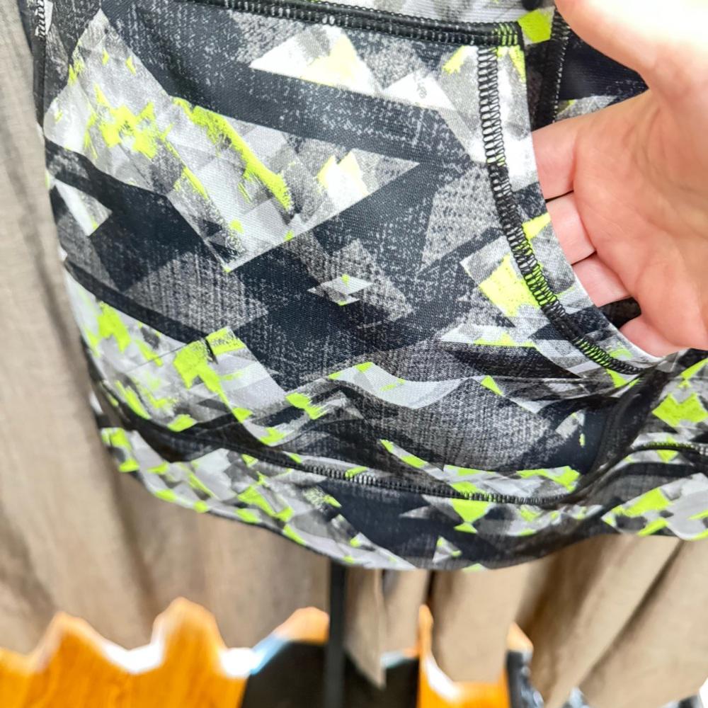 Fila Sport Women's Size M Quarter Zip Jacket Front Pockets- Graphic Print