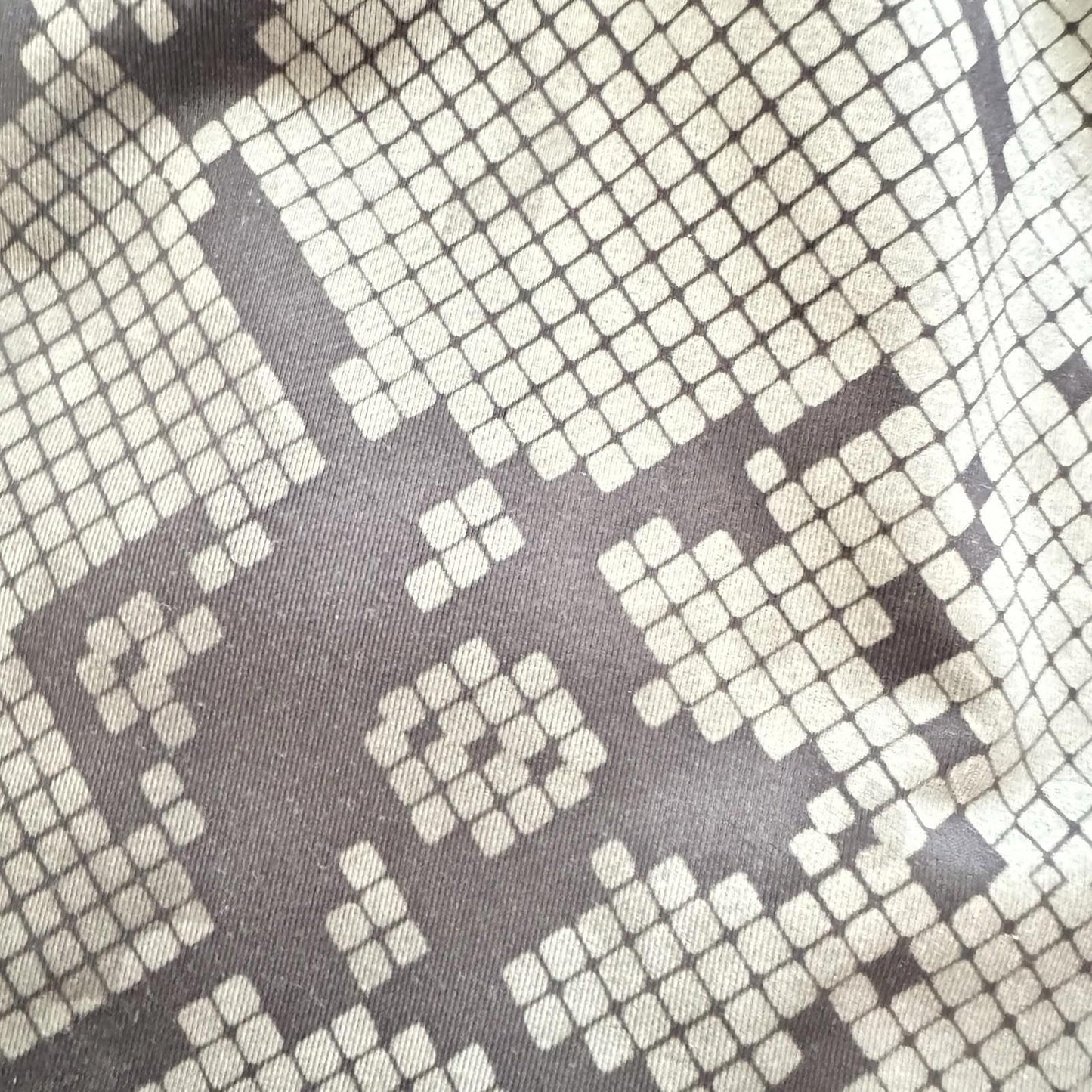 Lululemon Athletically leggings size 6 Gator Print